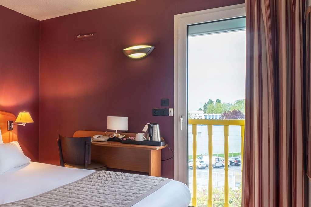 Sky Hotel Goussainville Charles De Gaulle Quarto foto
