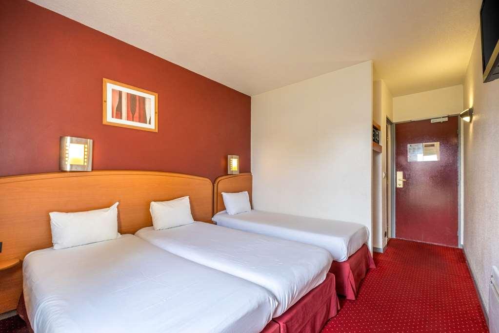 Sky Hotel Goussainville Charles De Gaulle Quarto foto